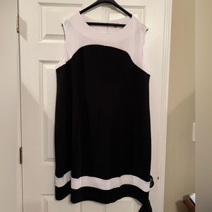 Sleeveless knit midi dress